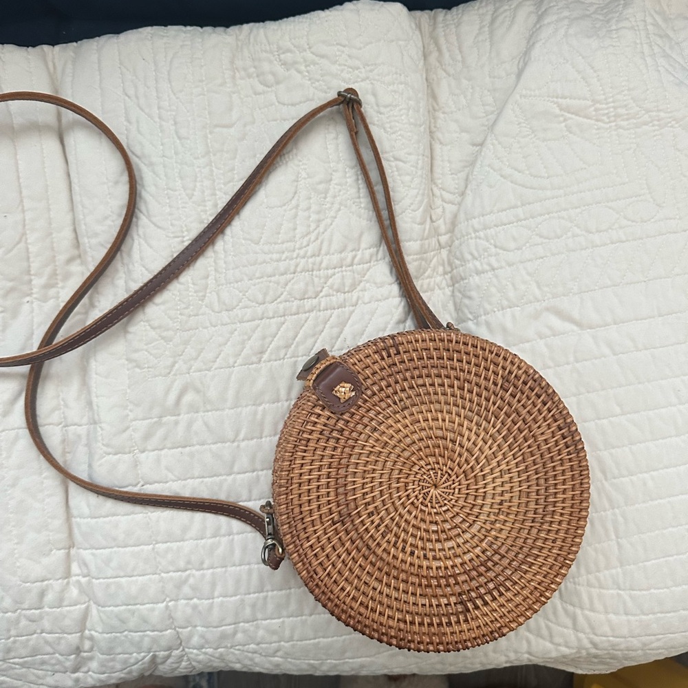 Round Woven Tan Crossbody Bag